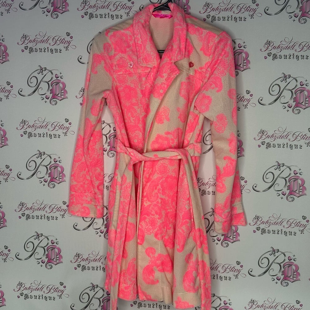 Betsey Johnson robe ribbon bows neon Pink cream Floral Robe buttons
